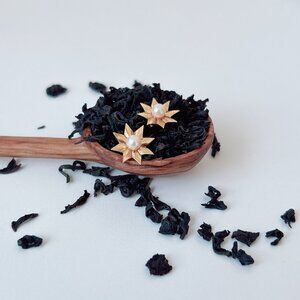 Gold and Pearl earrings